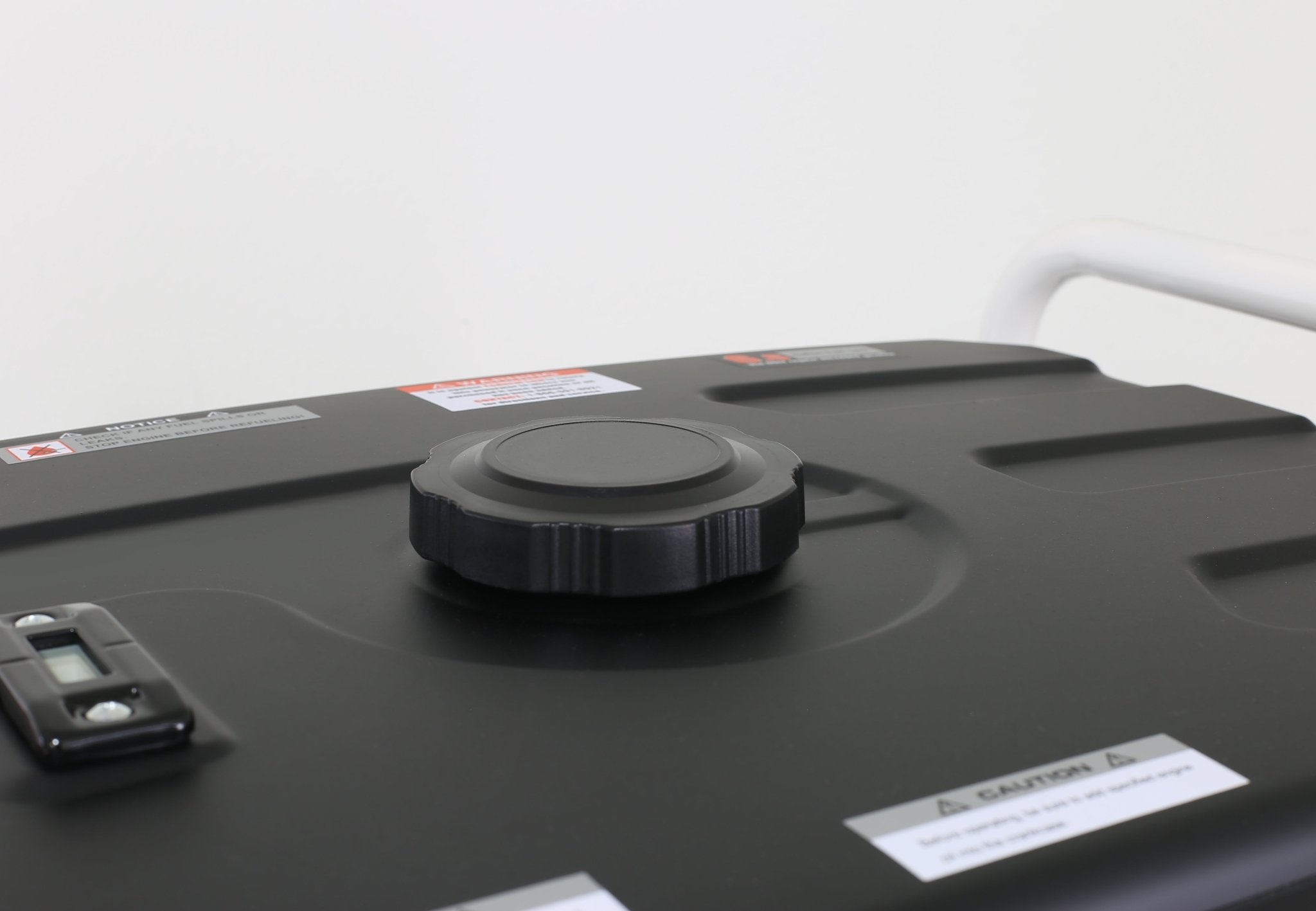 Pulsar 6000 - Watt Gas Power Portable Generator (CARB) - AR enterprises